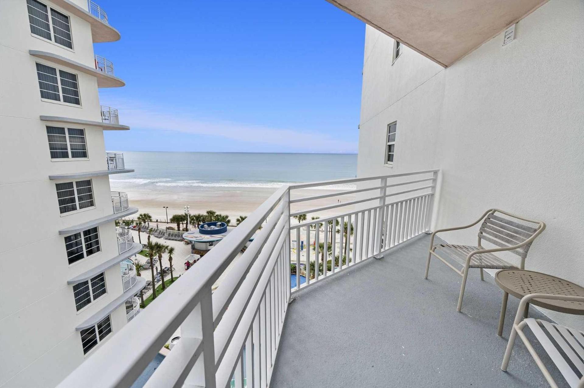 Luxury 8th Floor 2 Bedroom Direct Oceanfront Wyndham Ocean Walk Daytona | 801 * Daytona Beach