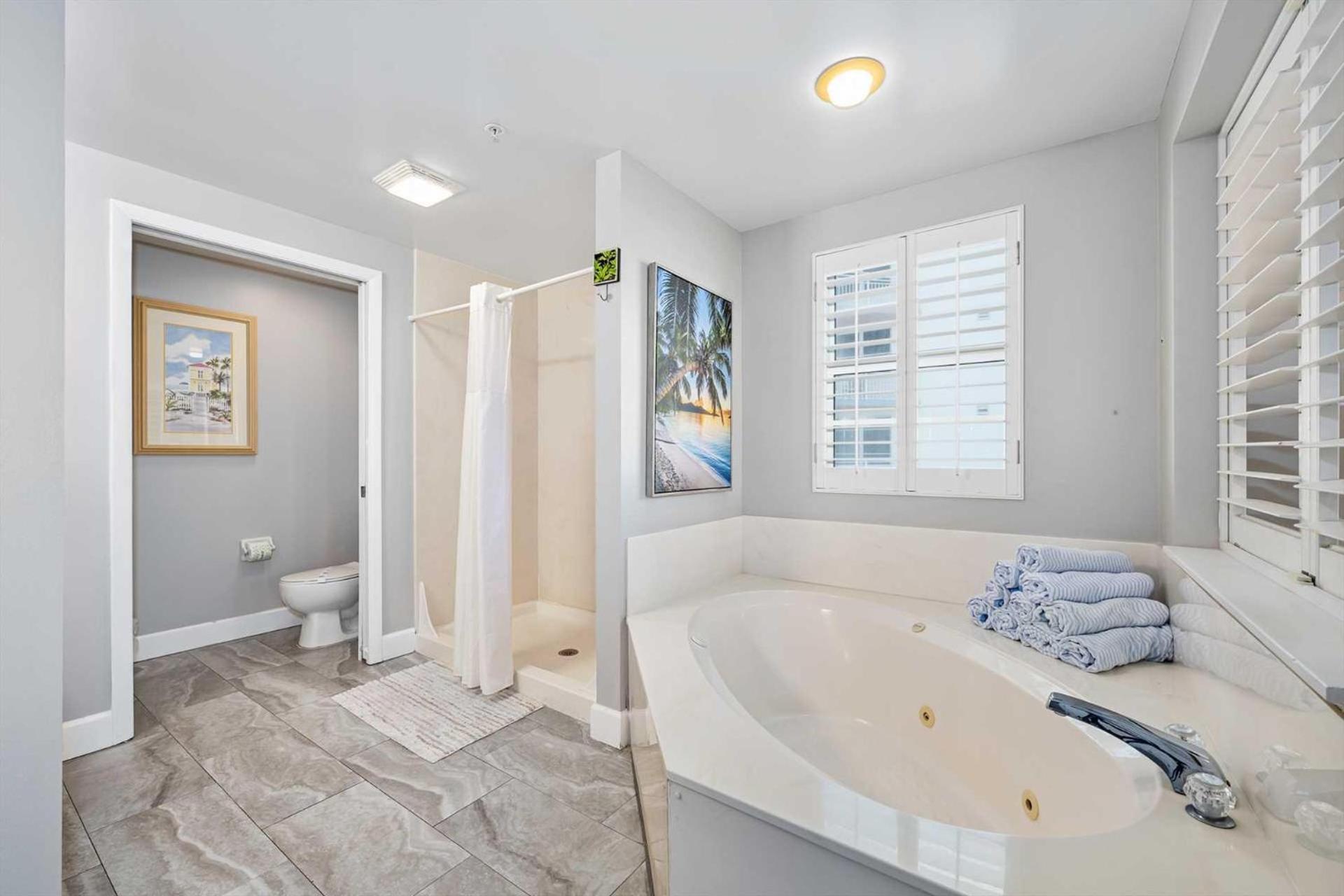 Holiday home Luxury 8th Floor 2 Bedroom Direct Oceanfront Wyndham Ocean Walk Daytona | 801 Daytona Beach