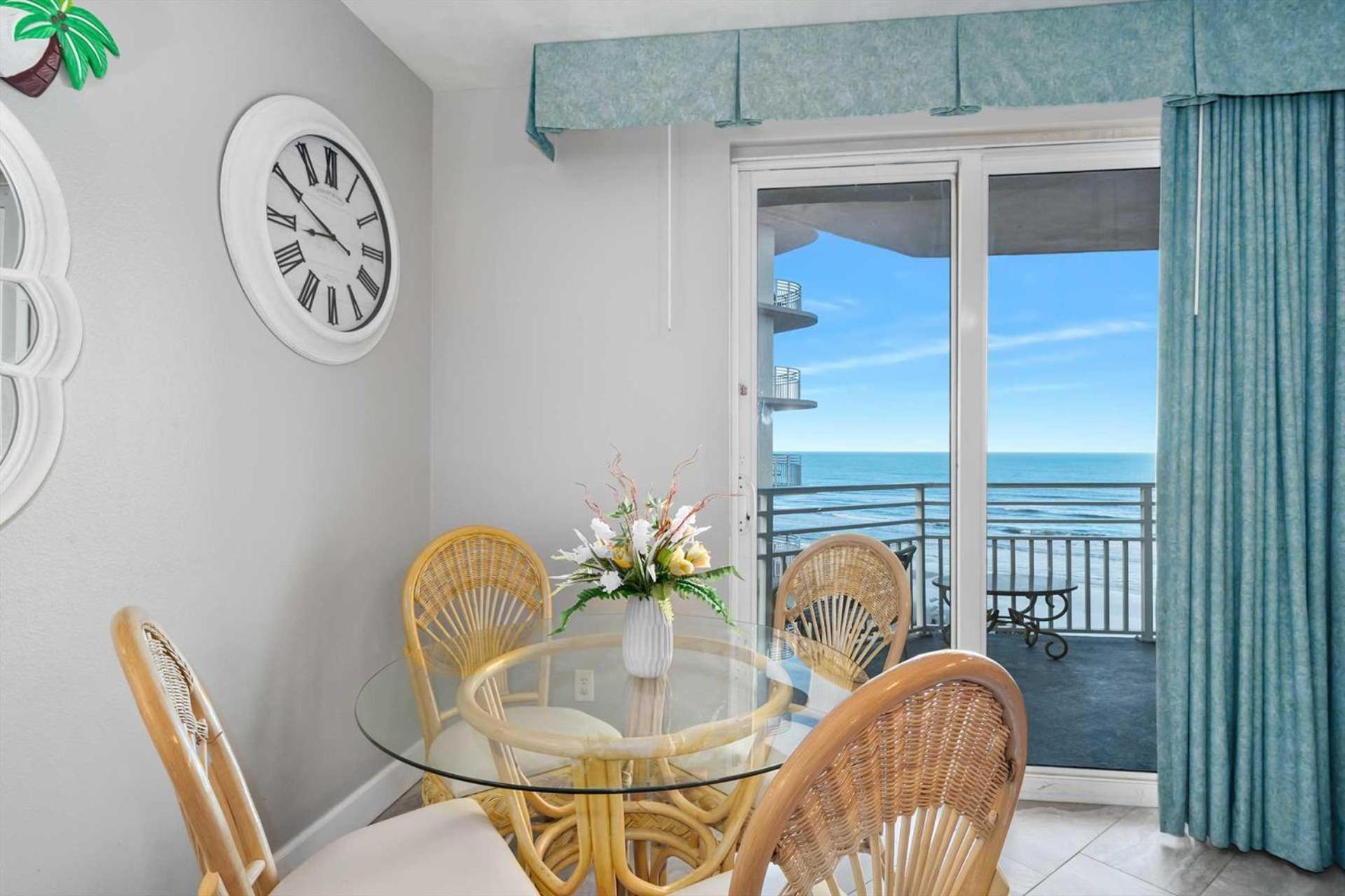 Luxury 8th Floor 2 Bedroom Direct Oceanfront Wyndham Ocean Walk Daytona | 801 Holiday home *